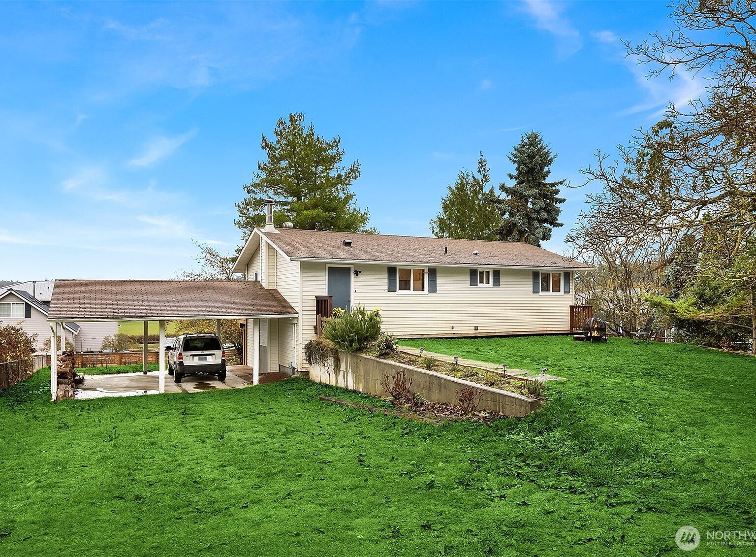 609 NW Broadway St Coupeville, WA 98239 - Thumbnail 4