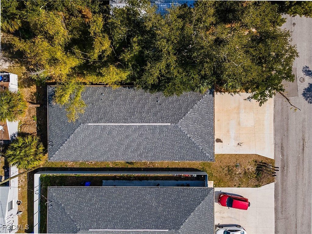 2405 Maple Ave Fort Myers, FL 33901 - Thumbnail 4