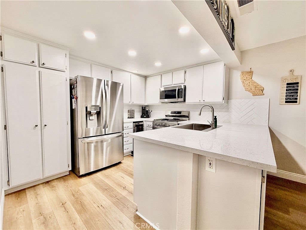 6597 E Camino Vis #2 Anaheim, CA 92807 - Thumbnail 4