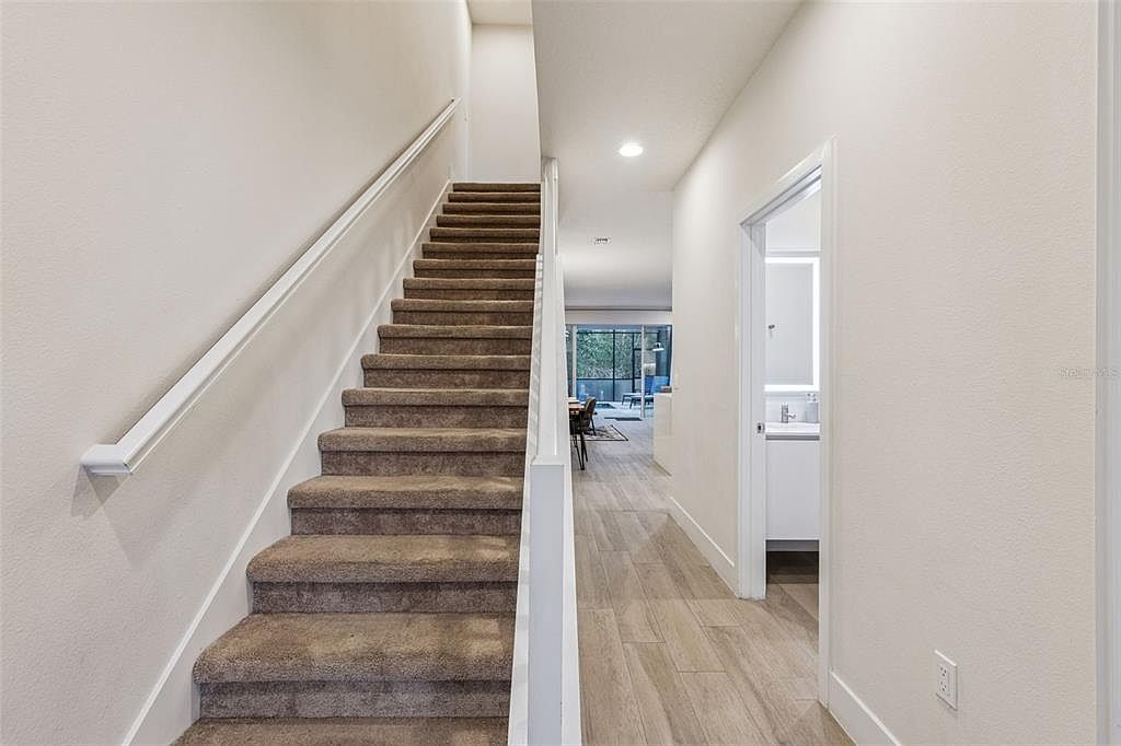17226 Blessing Dr Clermont, FL 34714 - Thumbnail 4