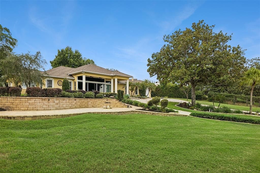 12128 Lakeshore Dr Clermont, FL 34711 - Thumbnail 4