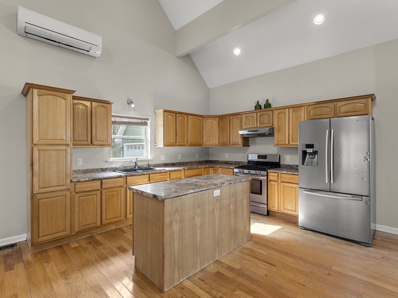 1148 Stoltz Rd Pleasantville, TN 37033 - Thumbnail 4