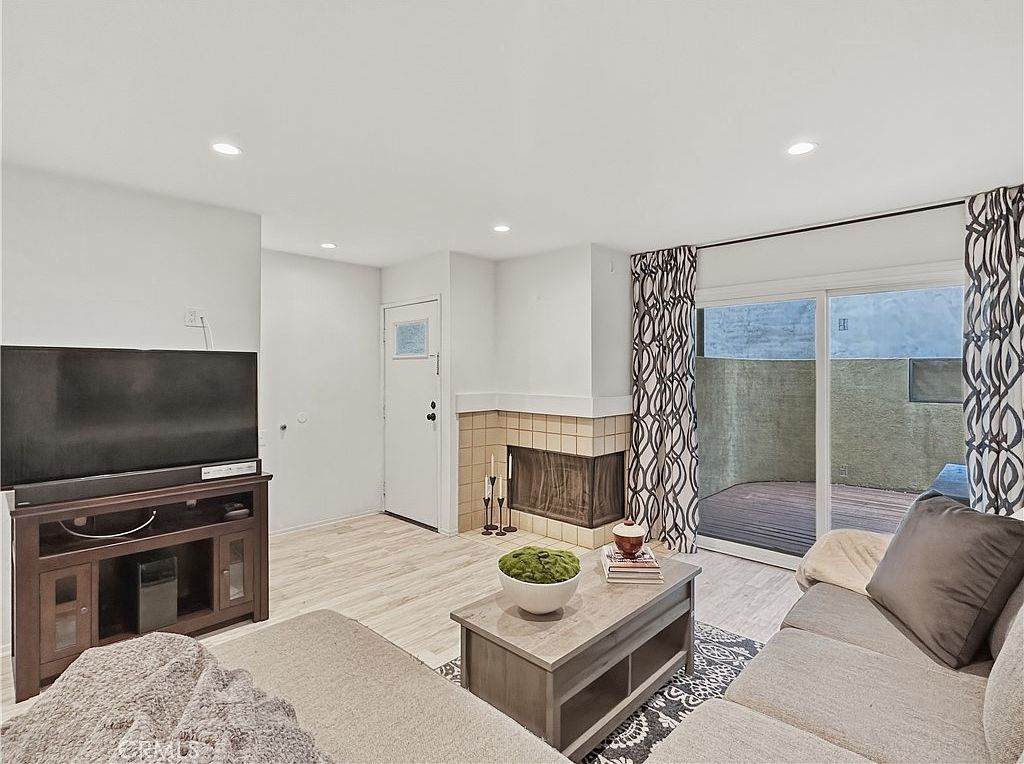 13104 Glen Ct Unit 45 Chino Hills, CA 91709 - Thumbnail 4