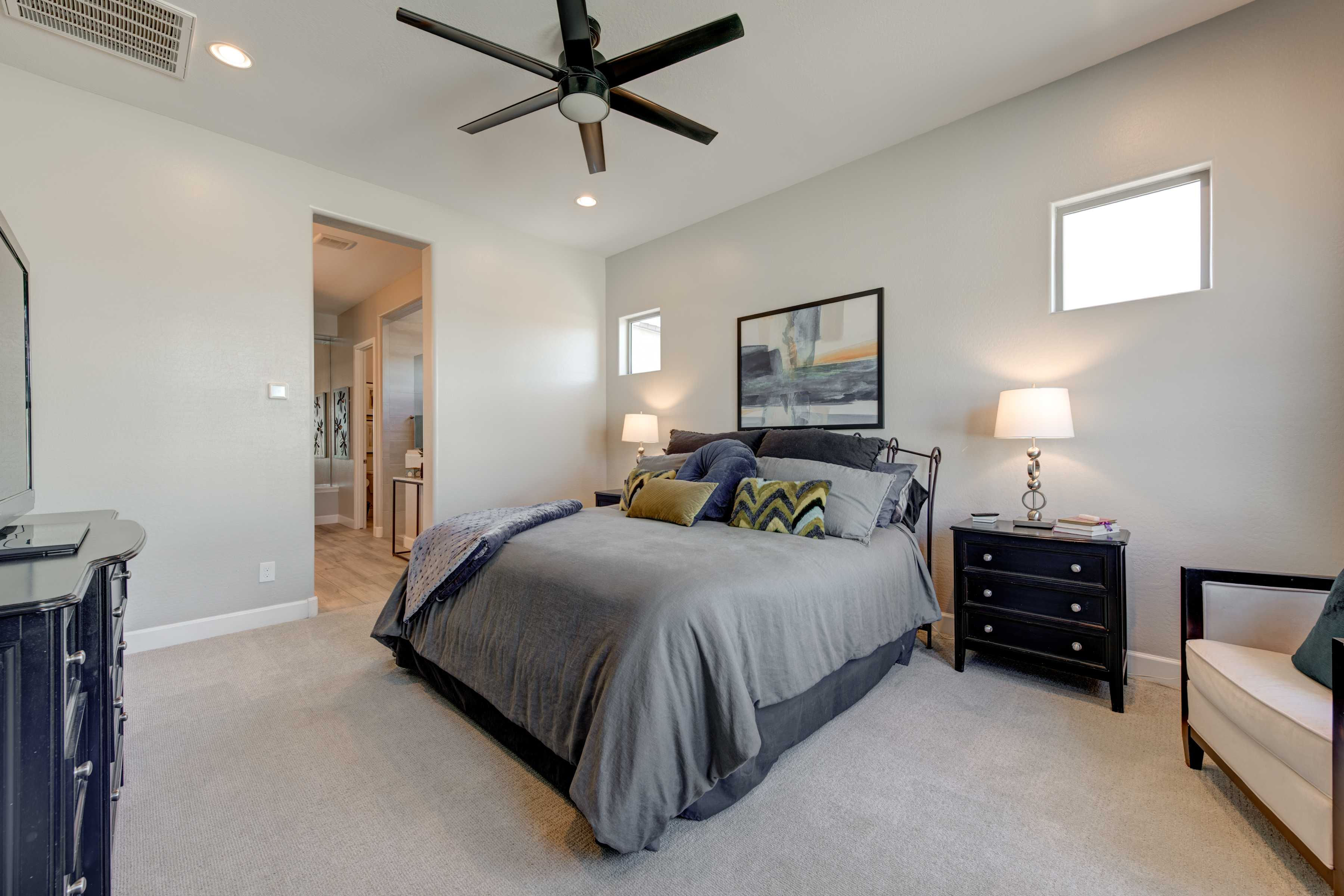 1922 West Paso Trail, Phoenix, AZ, USA, 85085 - Thumbnail 4