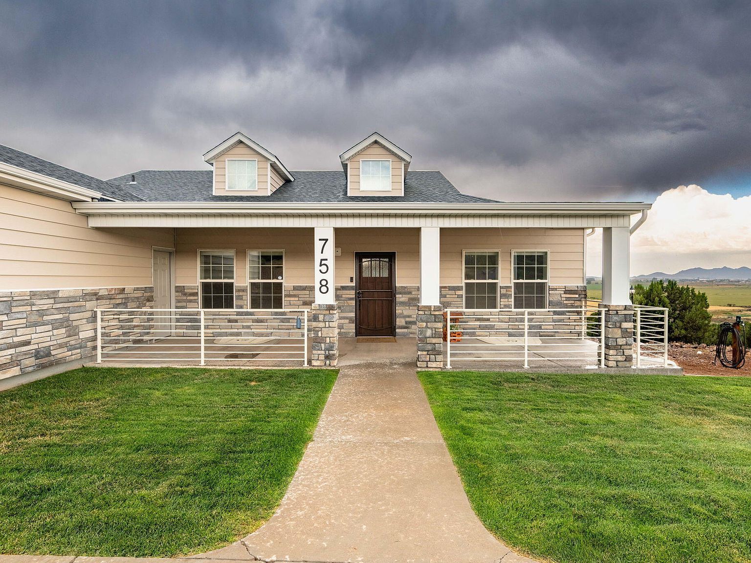 758 S Panorama Dr Cedar City, UT 84720 - Thumbnail 4