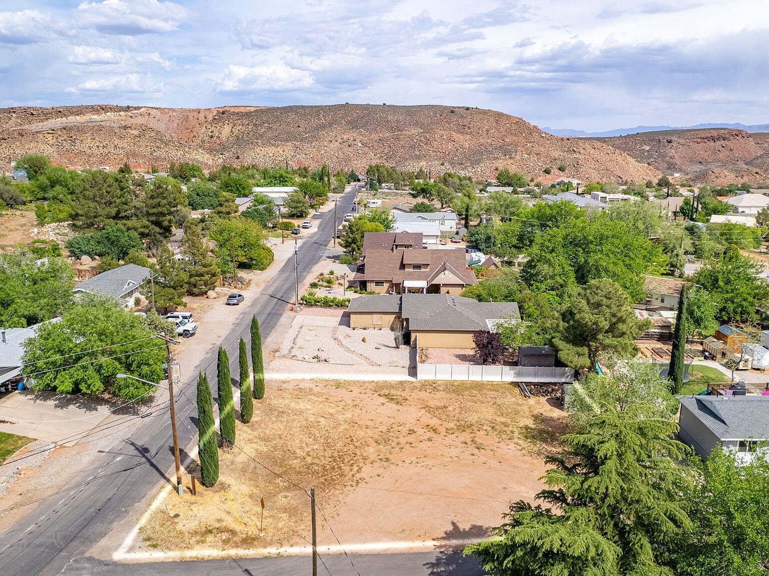 62 E Vista Ave Leeds, UT 84746 - Thumbnail 4