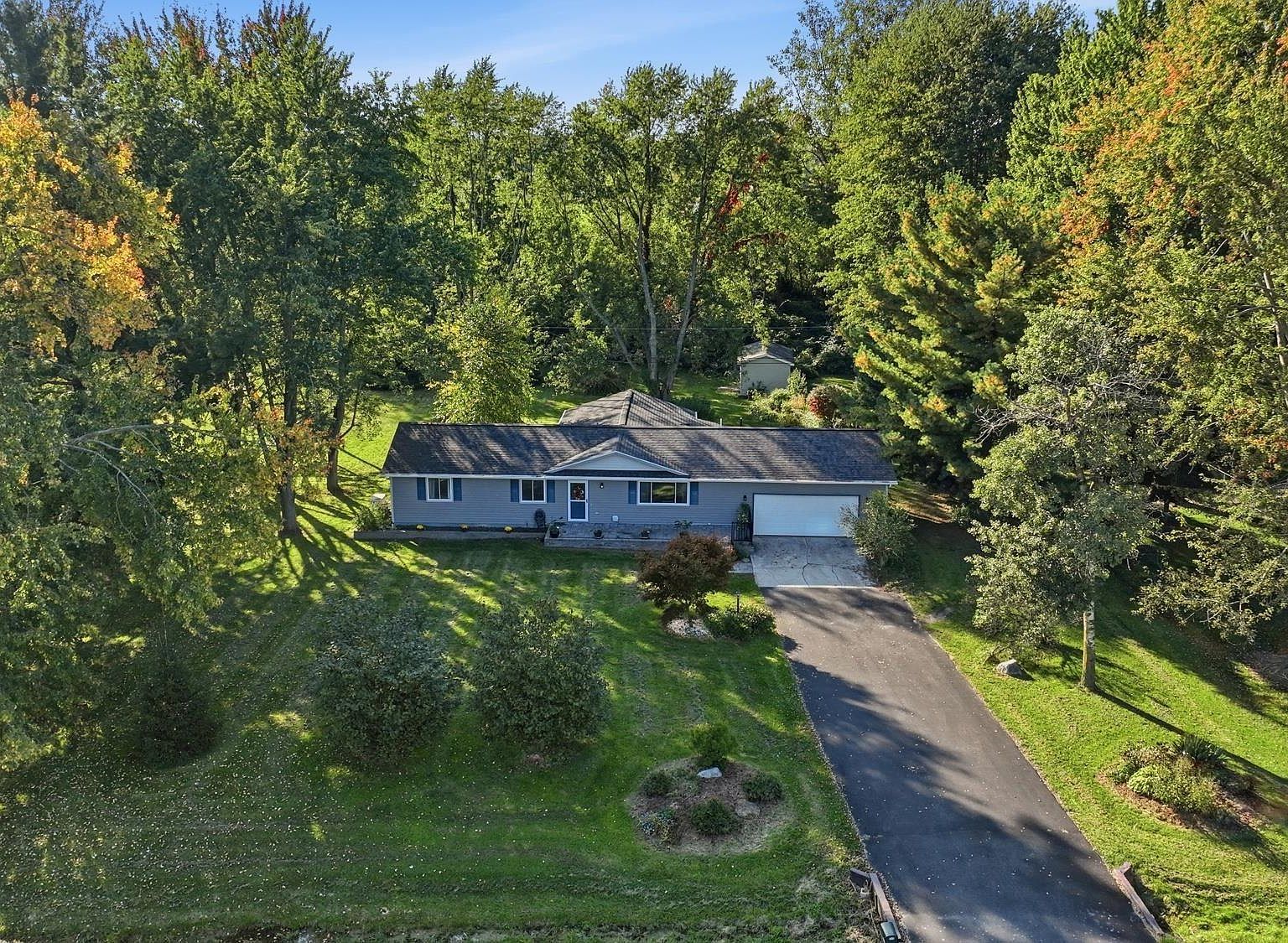 14277 Sanford Rd Milan, MI 48160 - Thumbnail 4