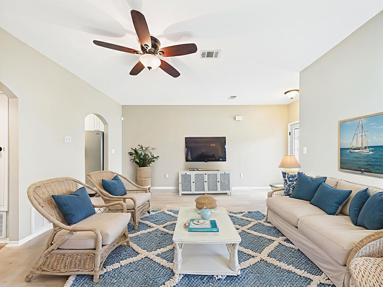 1328 Treasure Cv Niceville, FL 32578 - Thumbnail 4