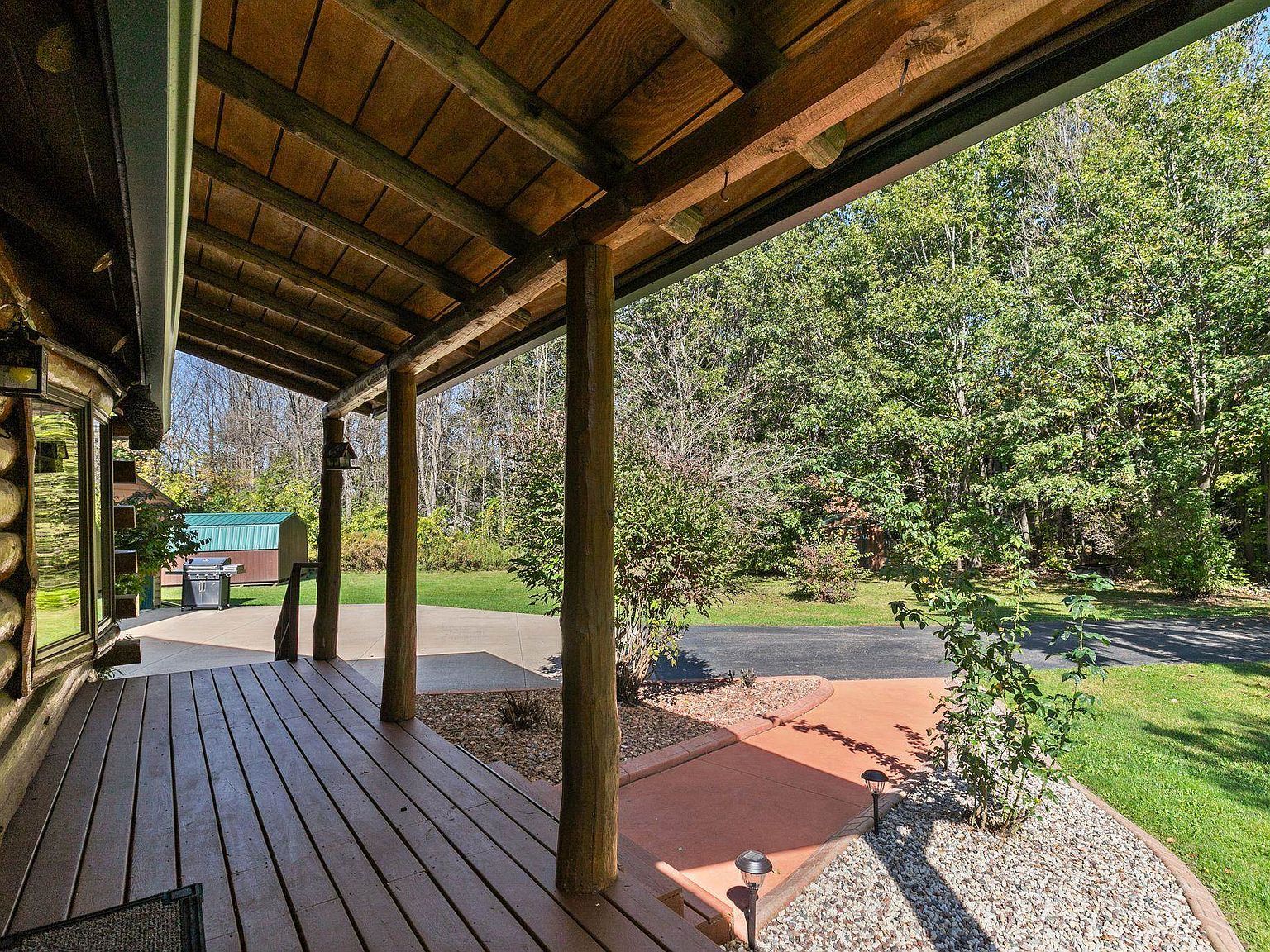 N3873 Anita Wieckert Rd Appleton, WI 54913 - Thumbnail 4