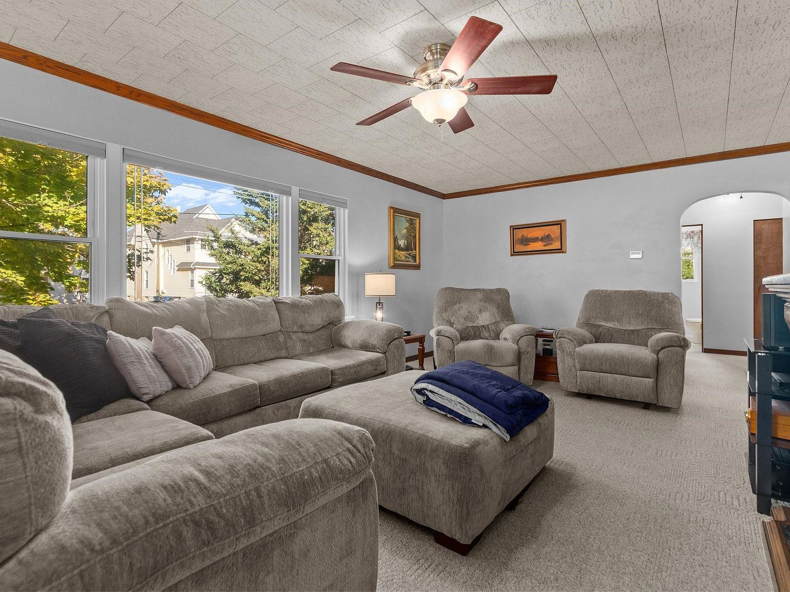 418 Stevens Ct Oshkosh, WI 54901 - Thumbnail 4