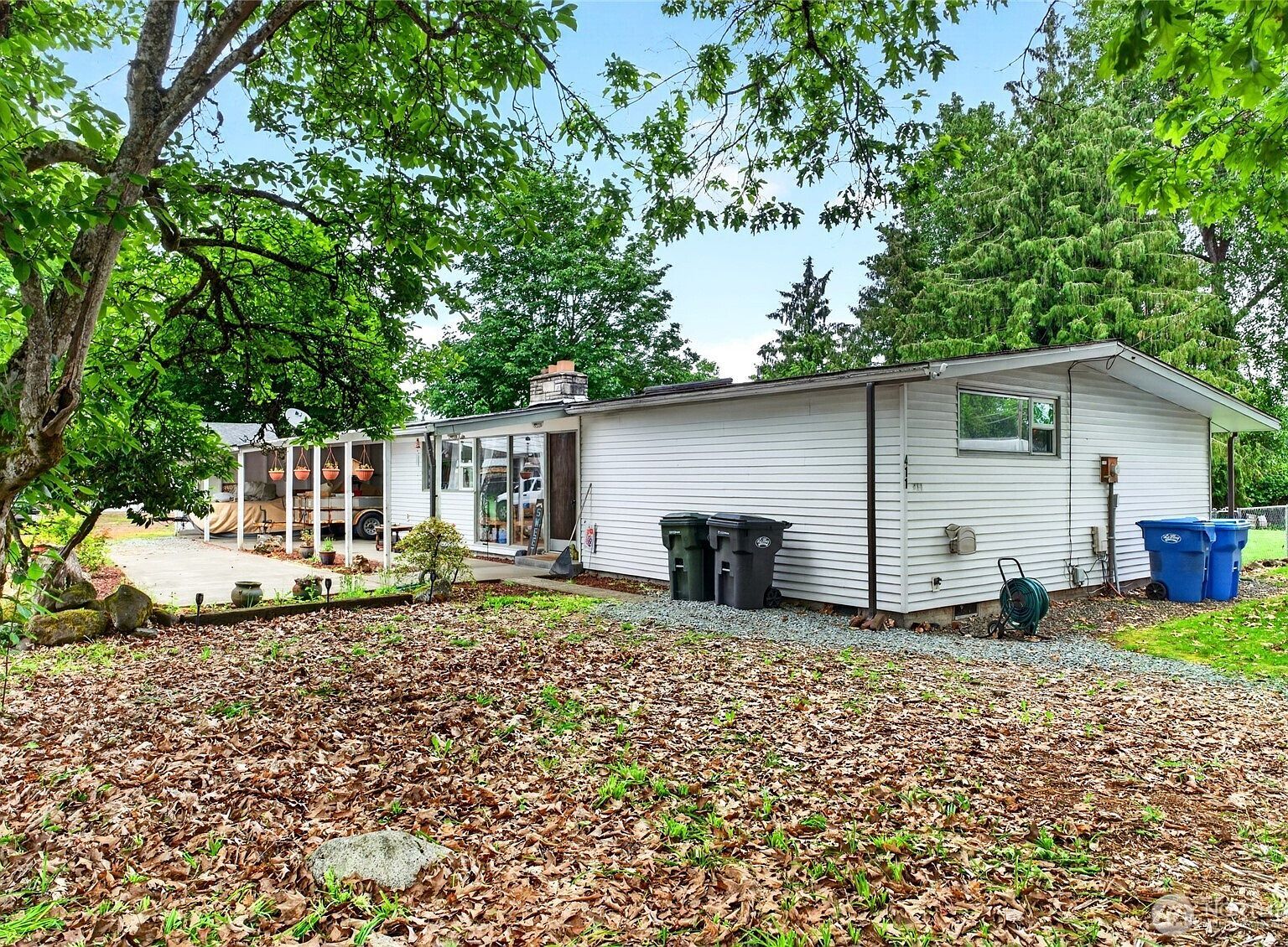 411 Tule Lake Rd S Tacoma, WA 98444 - Thumbnail 4