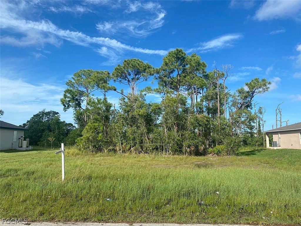4744 NW 39th Pl Cape Coral, FL 33993 - Thumbnail 4