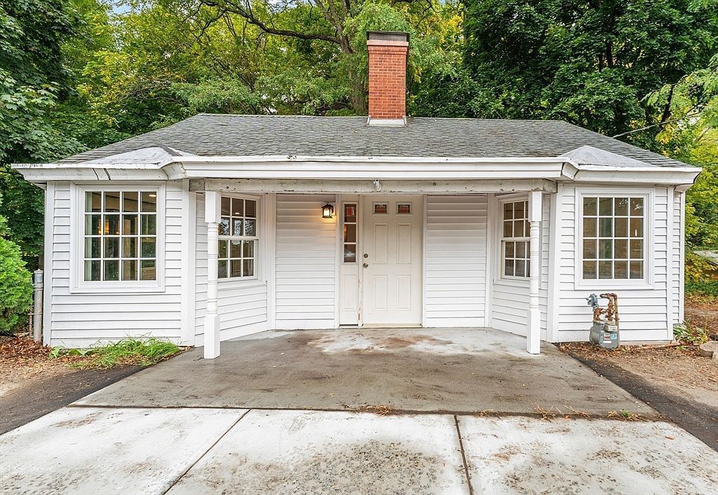 64 Worcester St West Boylston, MA 01583 - Thumbnail 4