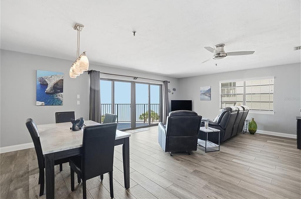 16330 Gulf Blvd APT 306 Redington Beach, FL 33708 - Thumbnail 4