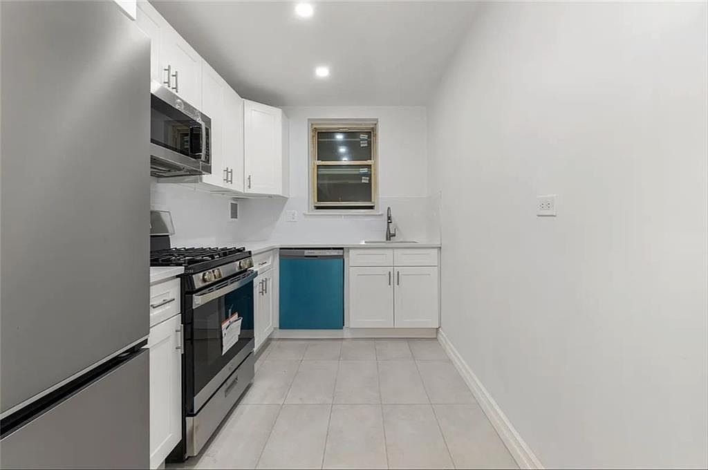 720 E 32nd St APT G5 Brooklyn, NY 11210 - Thumbnail 4