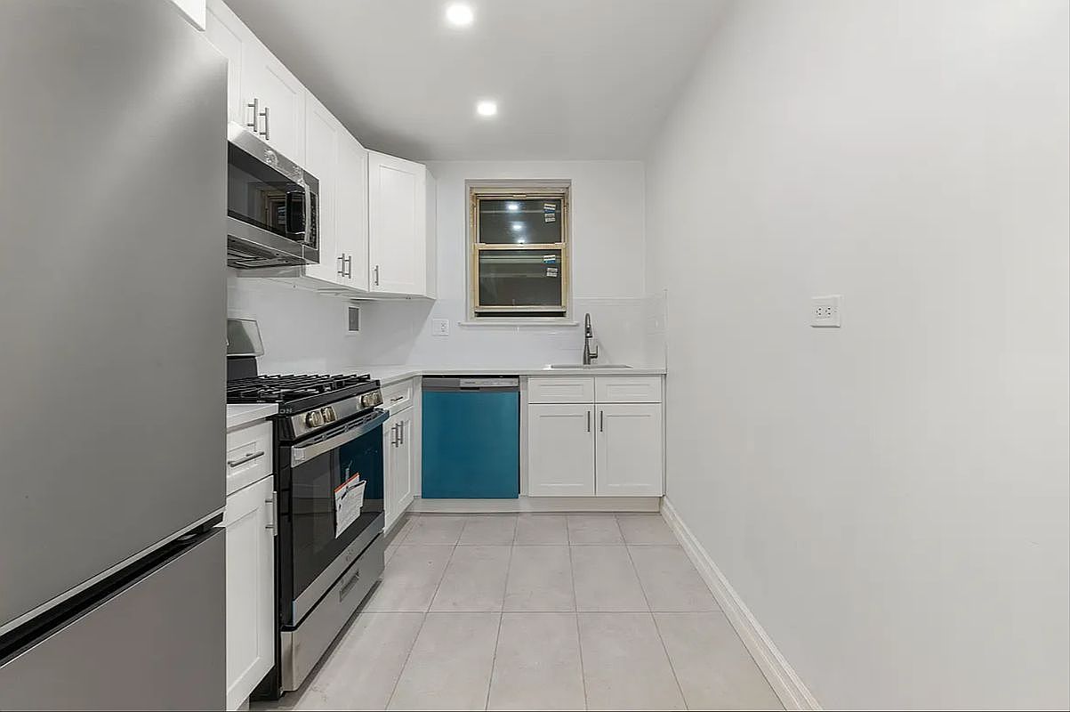 720 E 32nd St #5G Brooklyn, NY 11210 - Thumbnail 4
