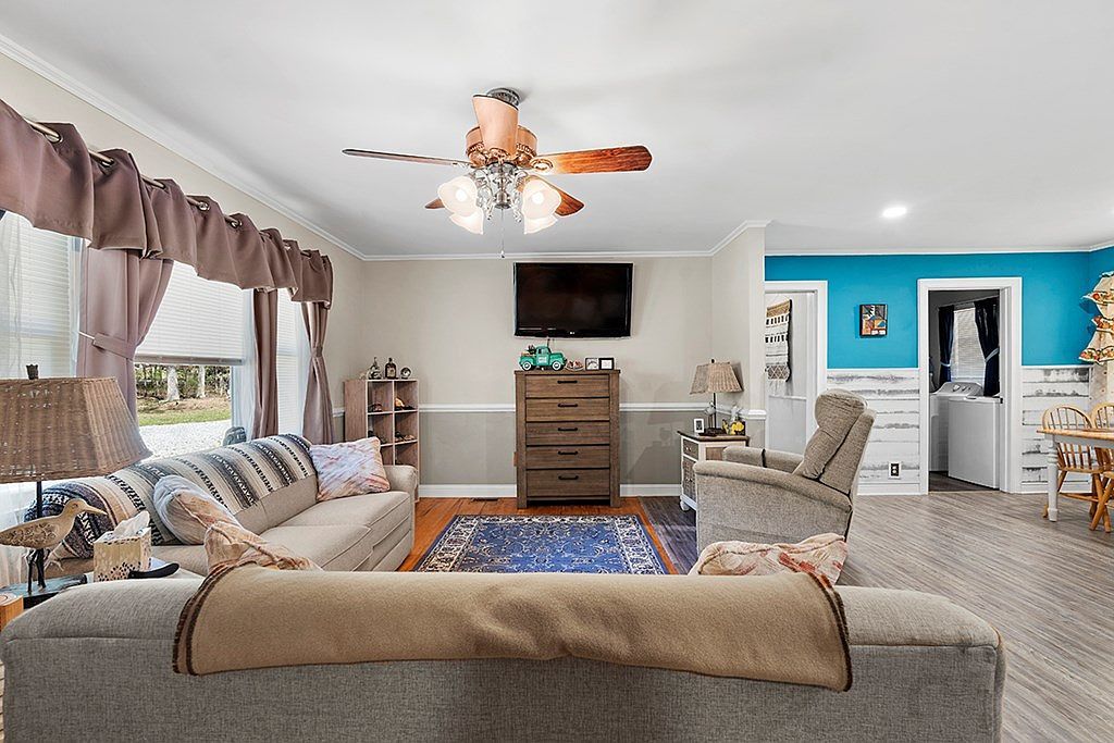 211 Mosley Rd Greenwood, SC 29646 - Thumbnail 4