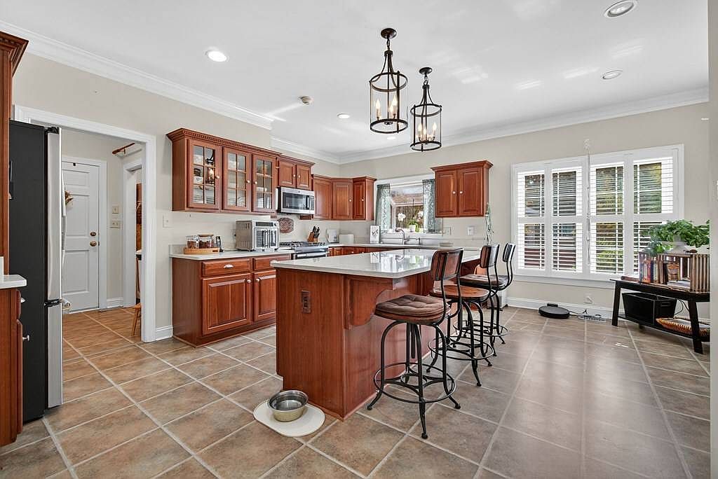 128 Country Club Dr Greenwood, SC 29646 - Thumbnail 4