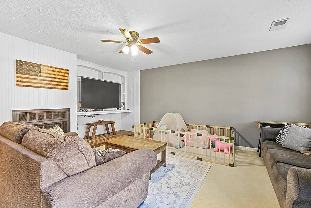 223 Abbey Ln Greenwood, SC 29649 - Thumbnail 4