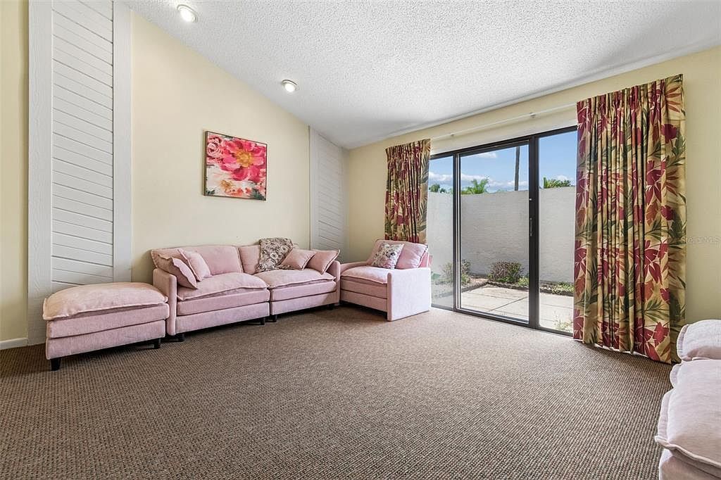 4243 Oak Loop #35 Mulberry, FL 33860 - Thumbnail 4