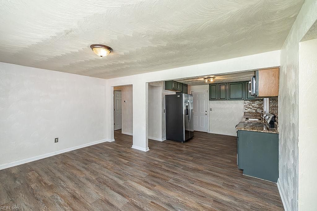 1861 Nansemond Pkwy Suffolk, VA 23434 - Thumbnail 4