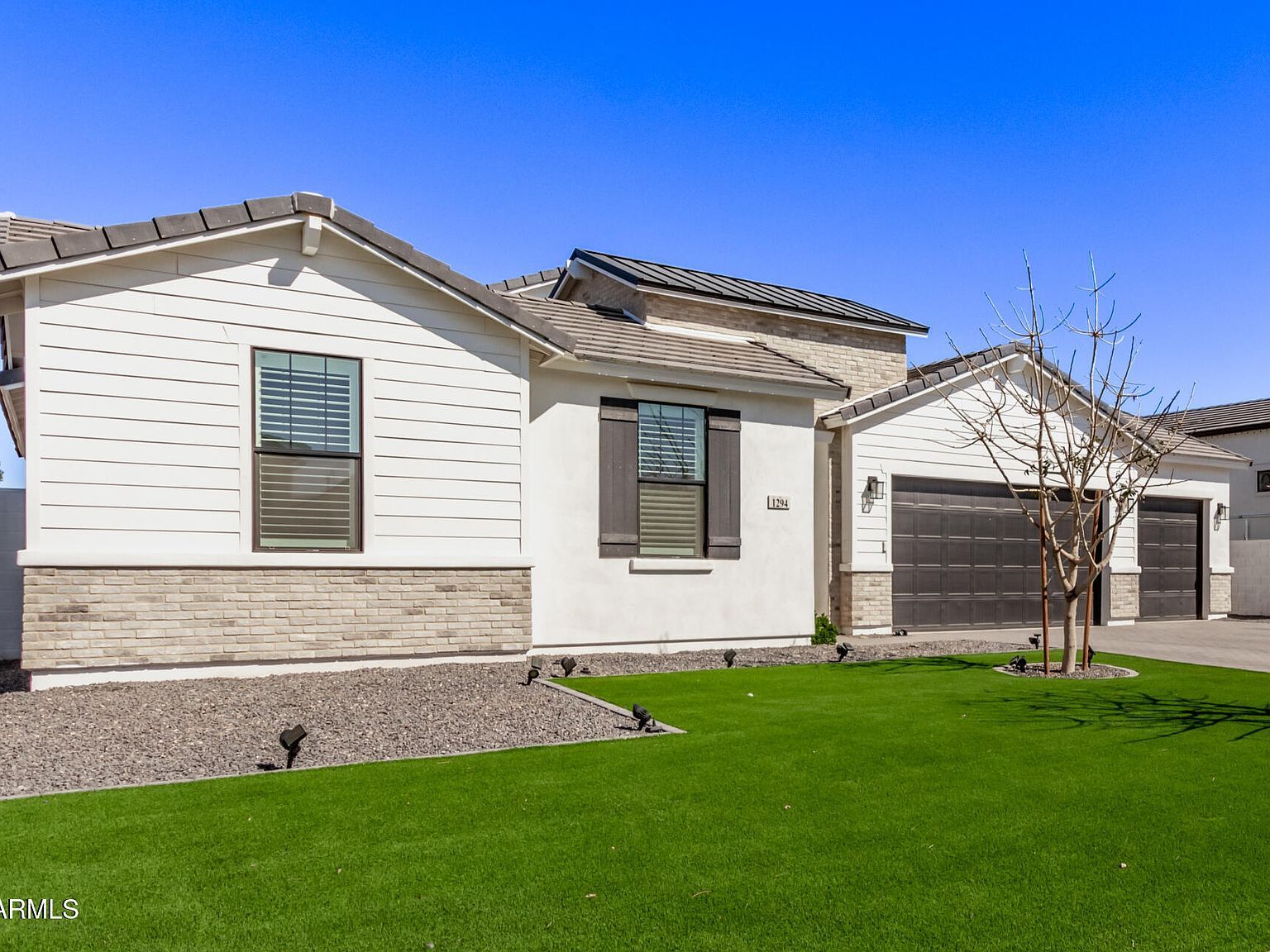 1294 E La Fortuna Ct San Tan Valley, AZ 85140 - Thumbnail 4