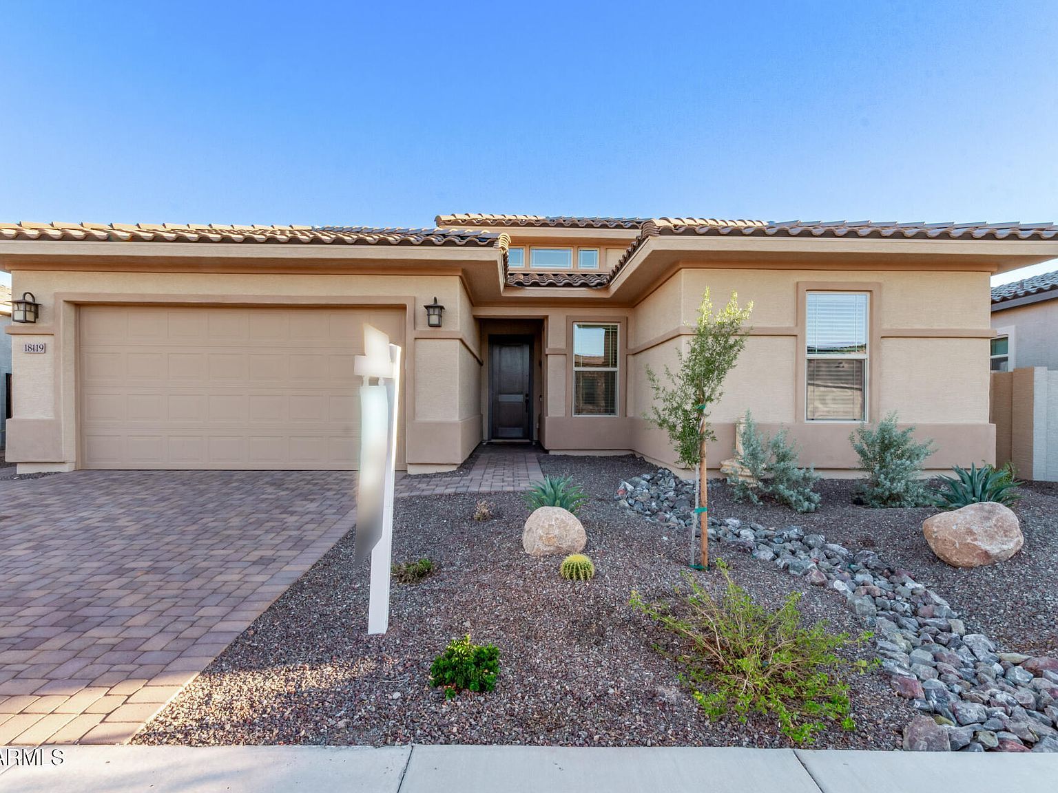 18119 W Silverwood Dr Goodyear, AZ 85338 - Thumbnail 4