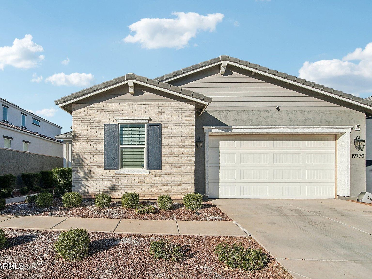 19770 W Montecito Ave Litchfield Park, AZ 85340 - Thumbnail 4