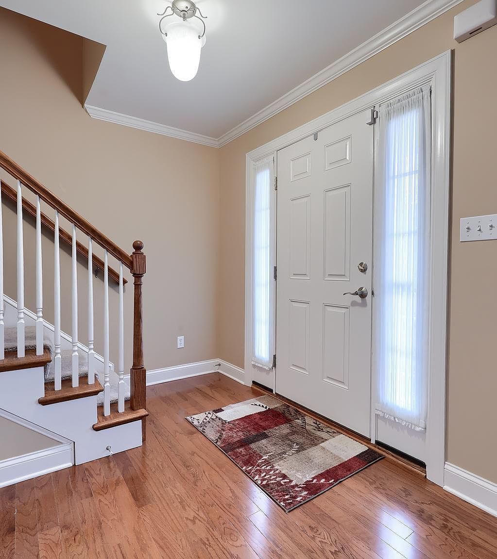 120 Baneberry Ln Lititz, PA 17543 - Thumbnail 4