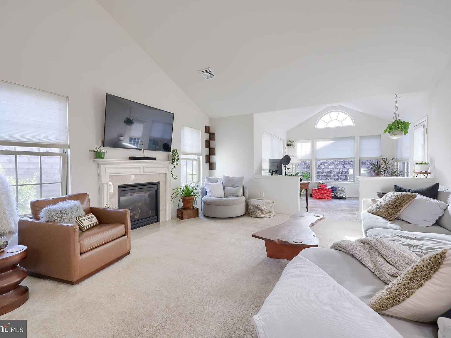 2 Pitt Ct Lancaster, PA 17602 - Thumbnail 4