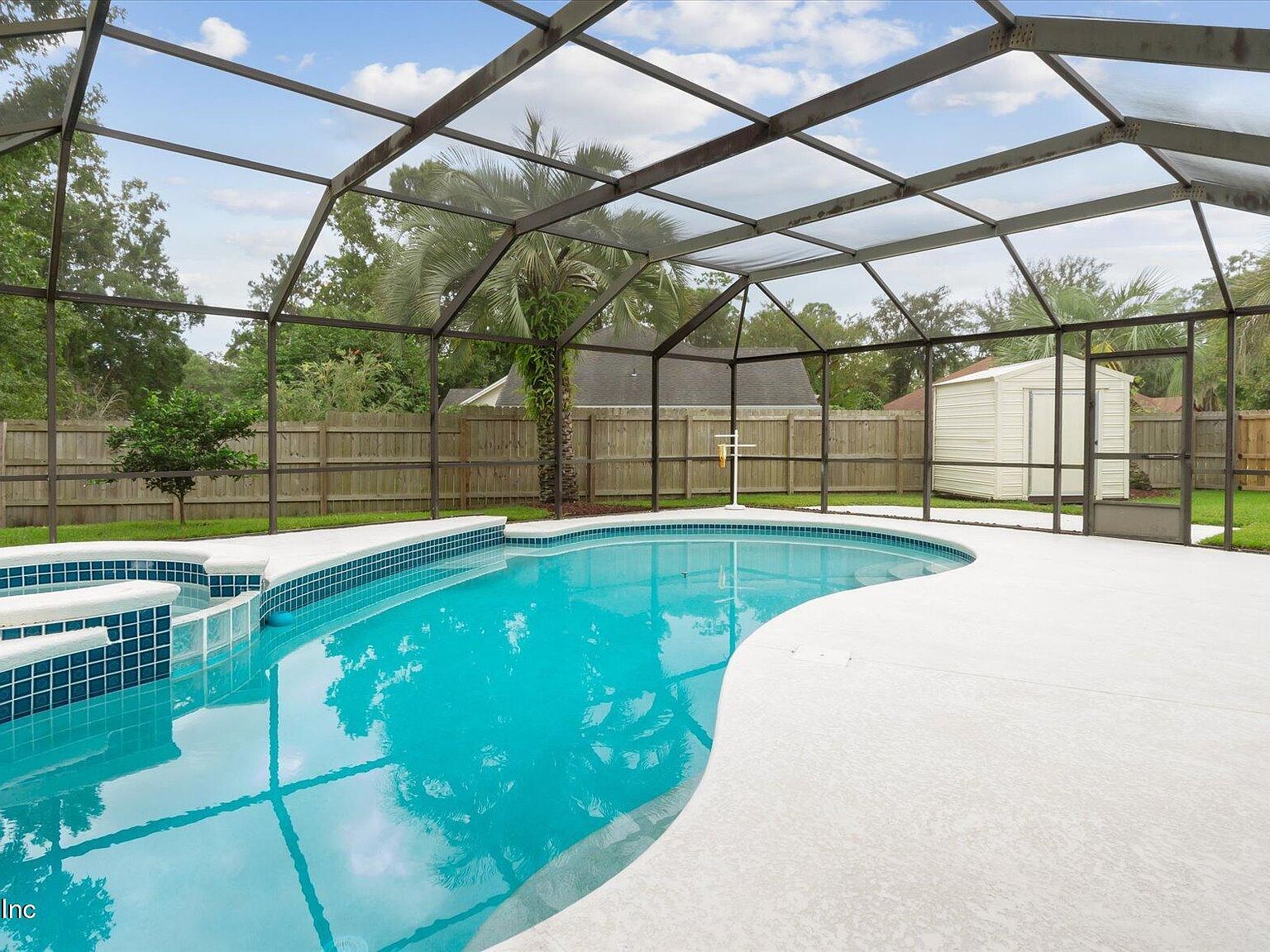 2744 Chelsea Cove Dr Jacksonville, FL 32223 - Thumbnail 4