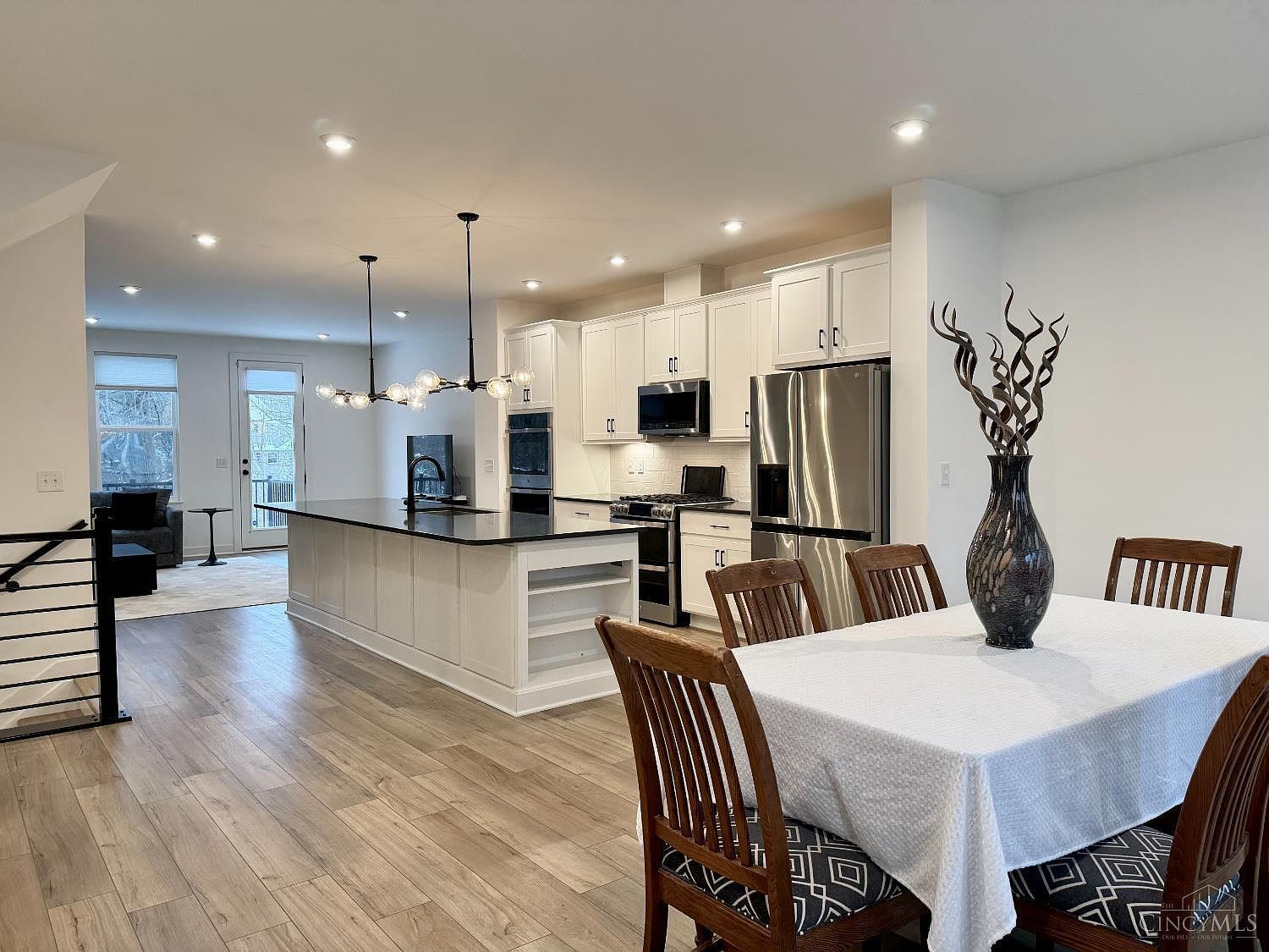 131 Blossom View Dr Loveland, OH 45140 - Thumbnail 4