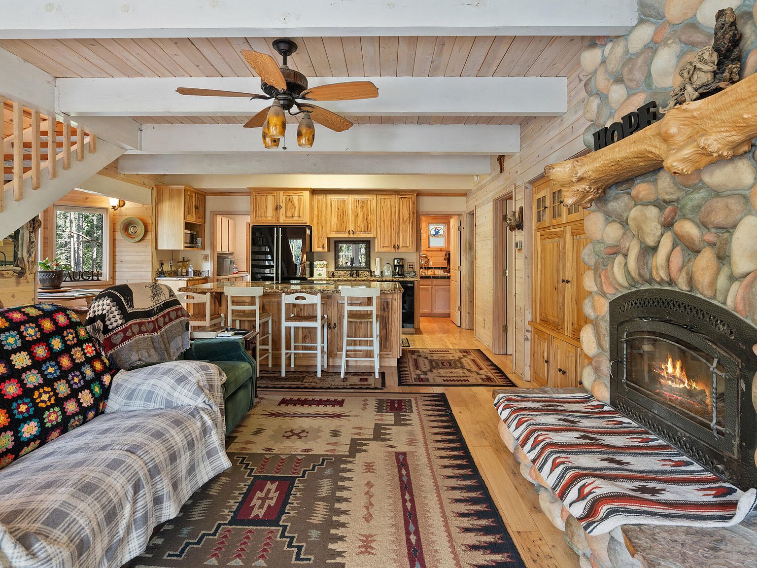 1584 Yale Creek Rd Jacksonville, OR 97530 - Thumbnail 4