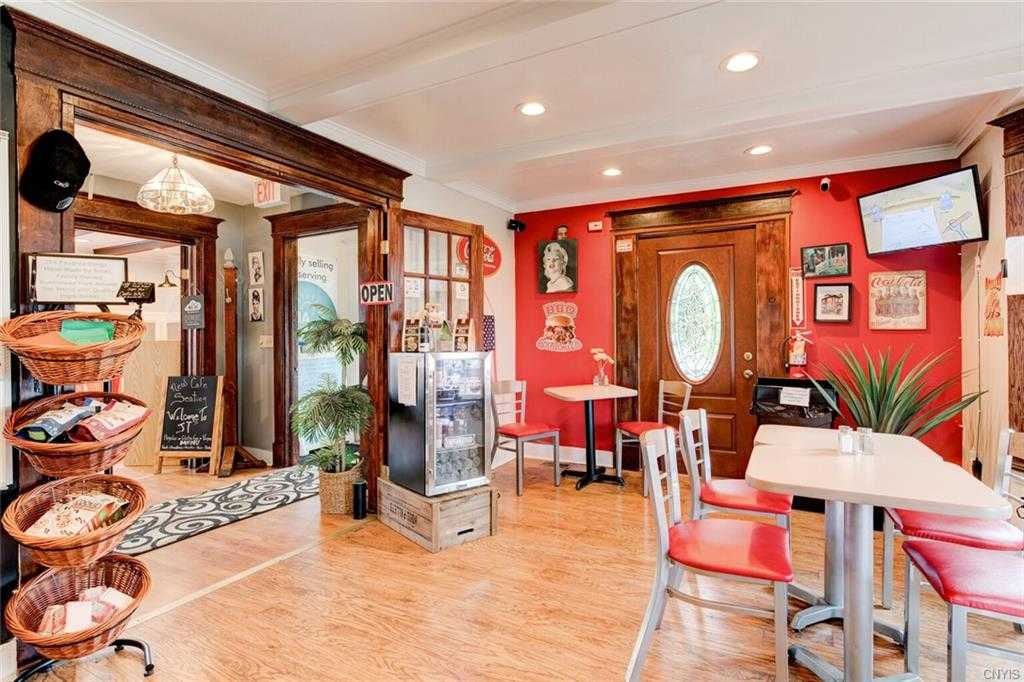 514 Oswego Street, Liverpool, NY, USA, 13088 - Thumbnail 4