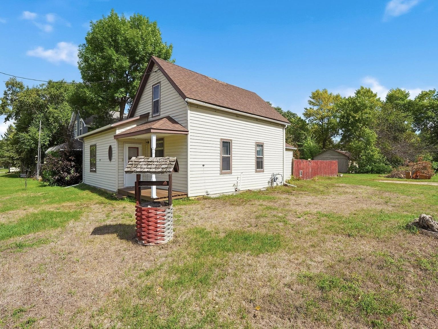 301 Main Ave N Red Lake Falls, MN 56750 - Thumbnail 4