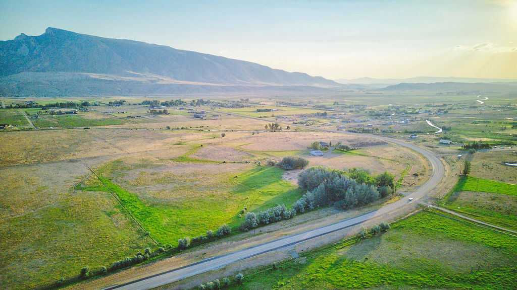 745 Southfork Road, Cody, WY, USA, 82414 - Thumbnail 4