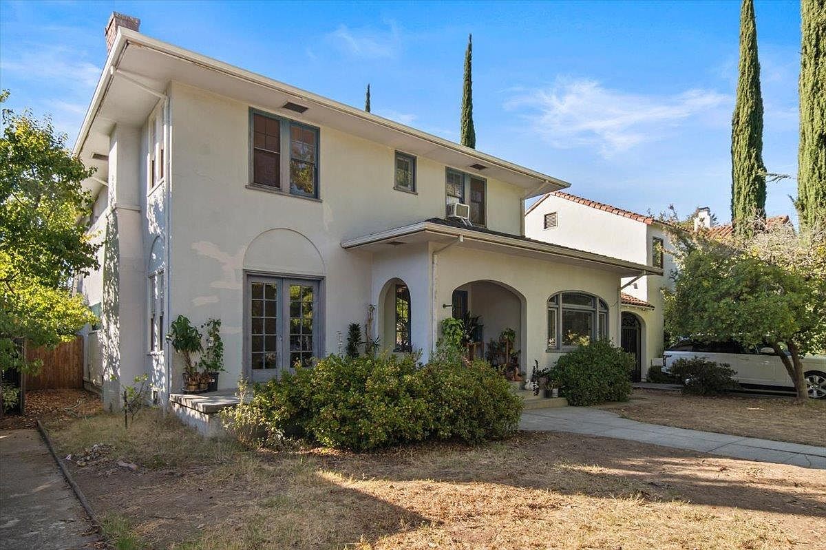 1512 37th St Sacramento, CA 95816 - Thumbnail 4