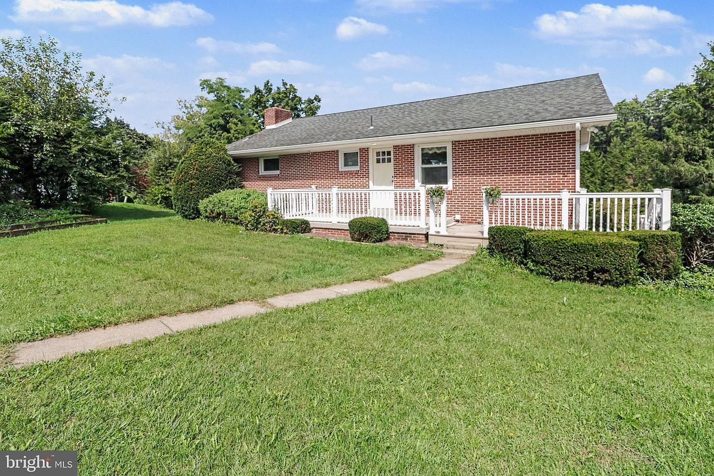 1445 Loop Rd Lewistown, PA 17044 - Thumbnail 4
