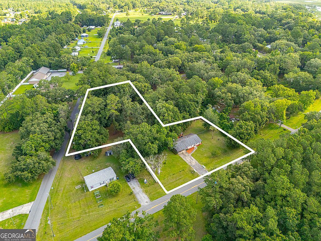 173 Fish Hall Rd Brunswick, GA 31523 - Thumbnail 4