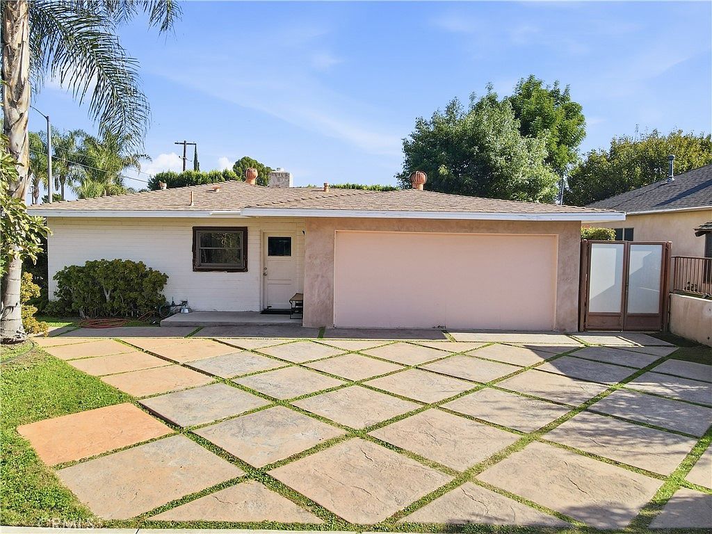 15022 Sylvan St Van Nuys, CA 91411 - Thumbnail 4