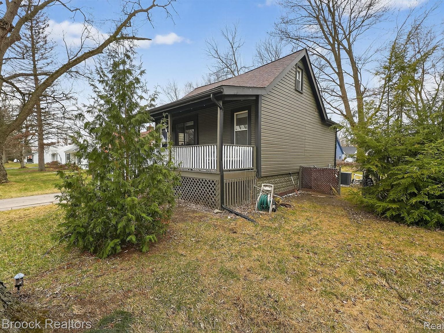 21631 Tulane Ave Farmington Hills, MI 48336 - Thumbnail 4