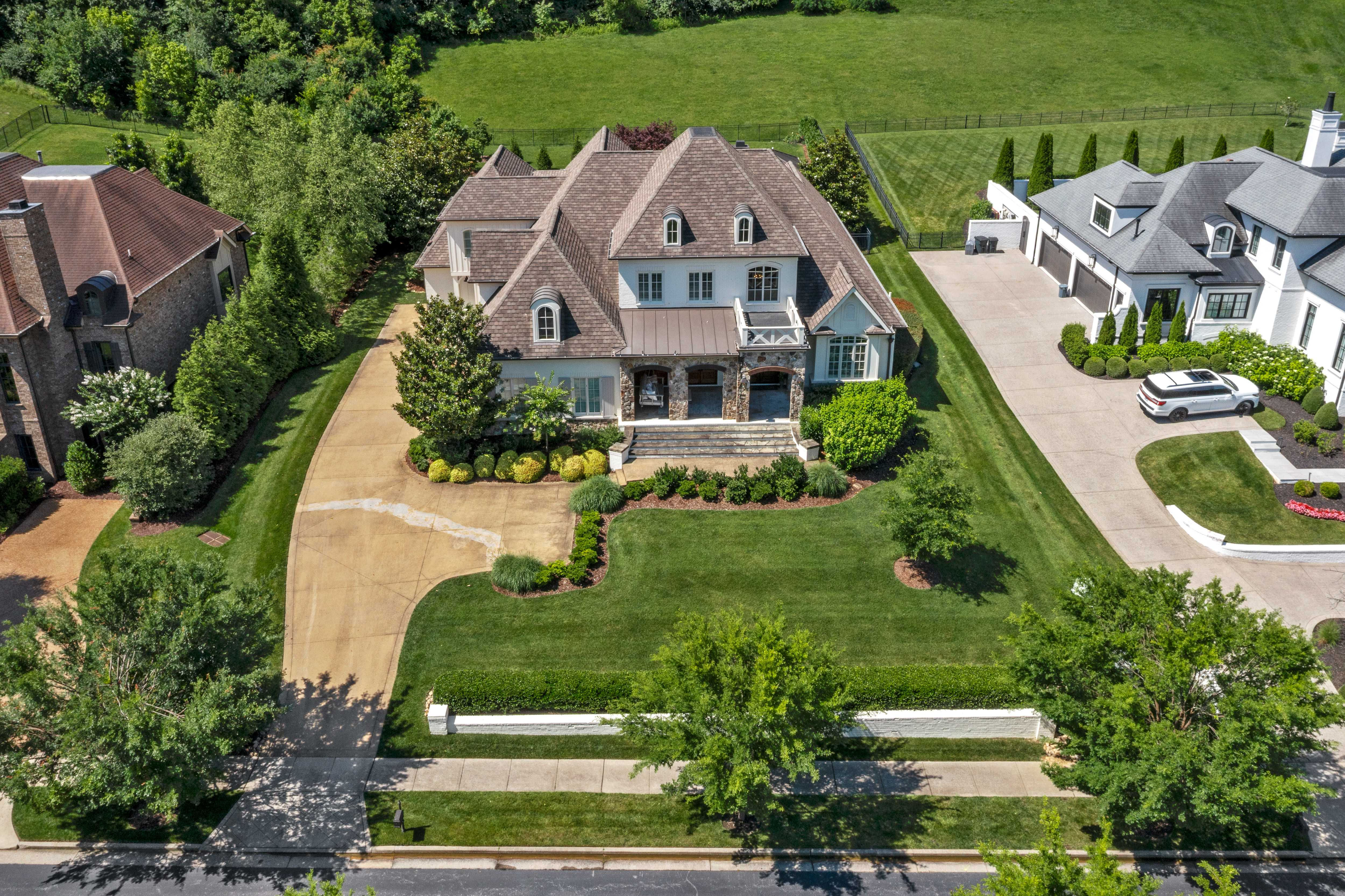 835 Windstone Boulevard, Brentwood, TN, USA, 37027 - Thumbnail 4