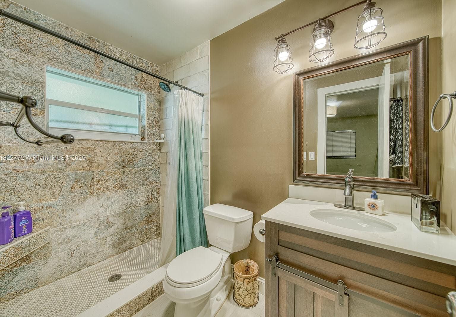 9104 SW 180th St Palmetto Bay, FL 33157 - Thumbnail 4