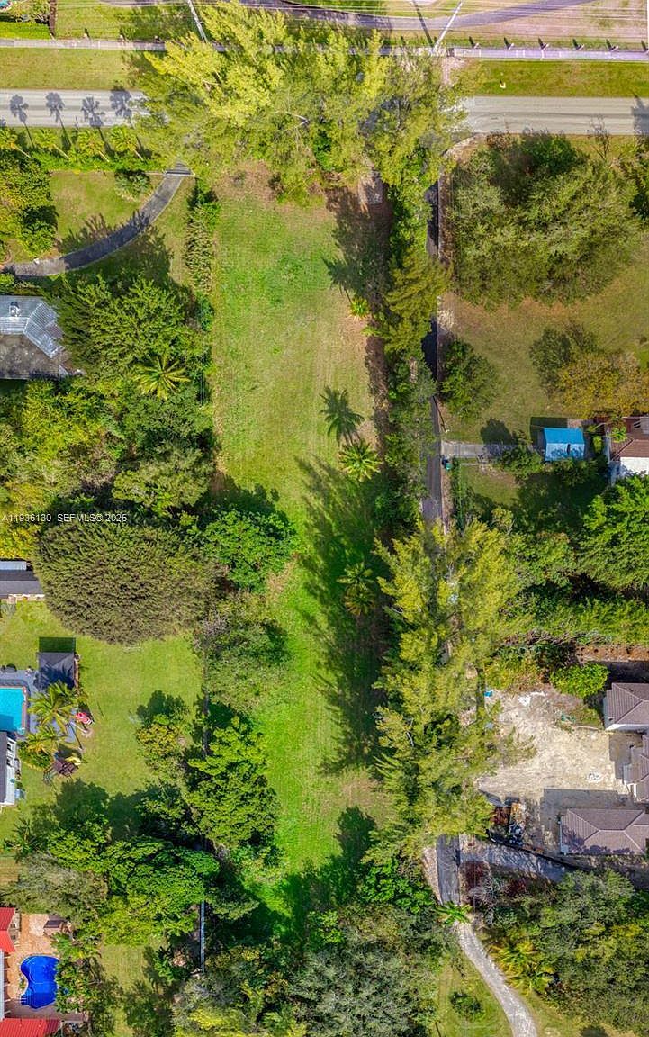 9840 SW 104th St Miami, FL 33176 - Thumbnail 4