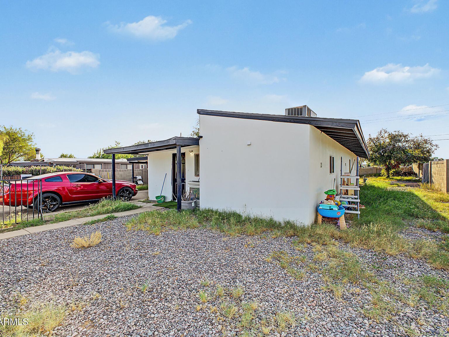 2162 N SPRING -- Mesa, AZ 85203 - Thumbnail 4