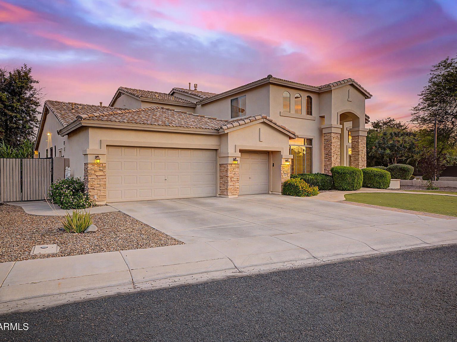 2087 W REMINGTON Drive Chandler, AZ 85286 - Thumbnail 4