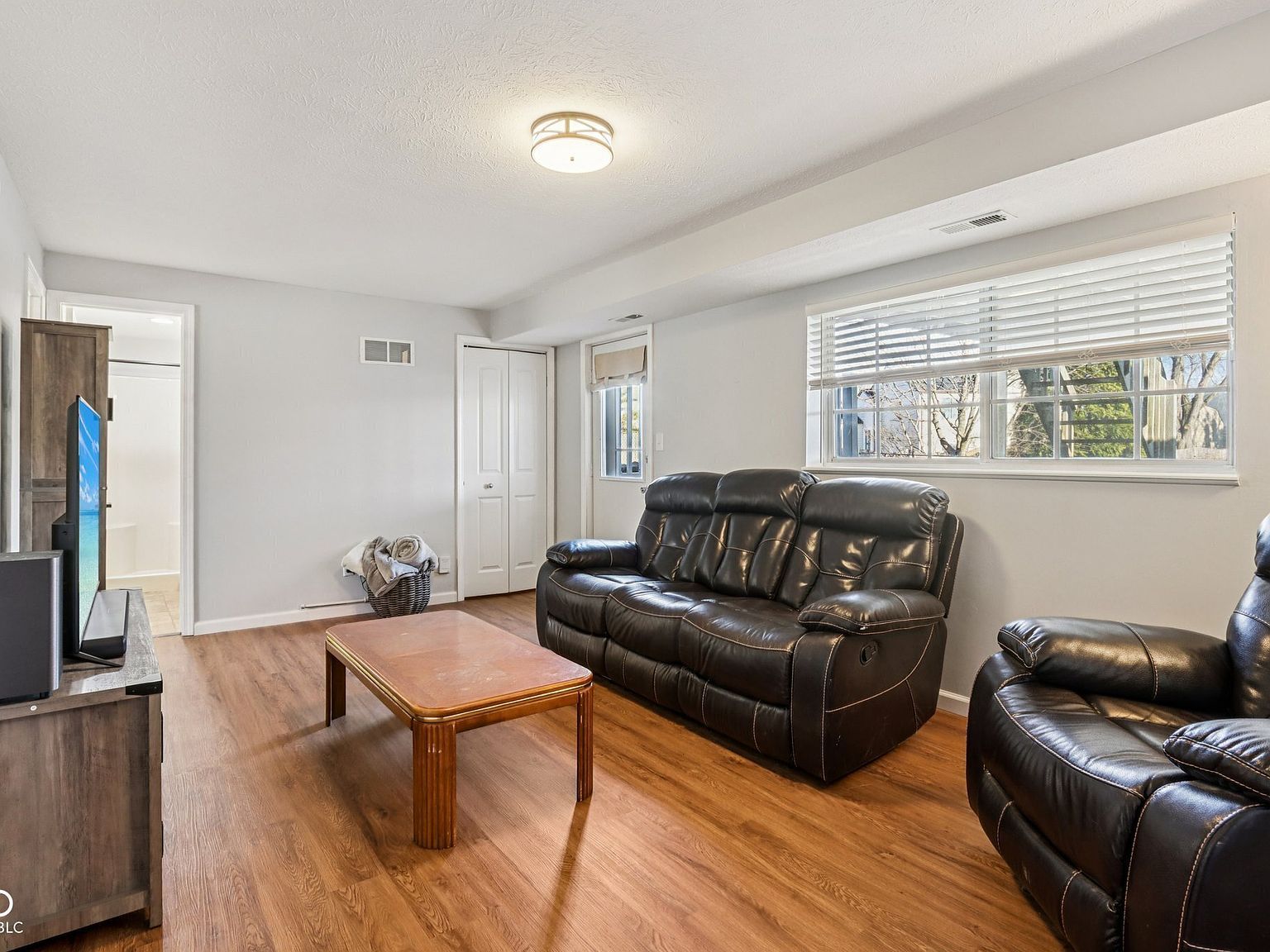 111 Meadow Creek Blvd Whiteland, IN 46184 - Thumbnail 4