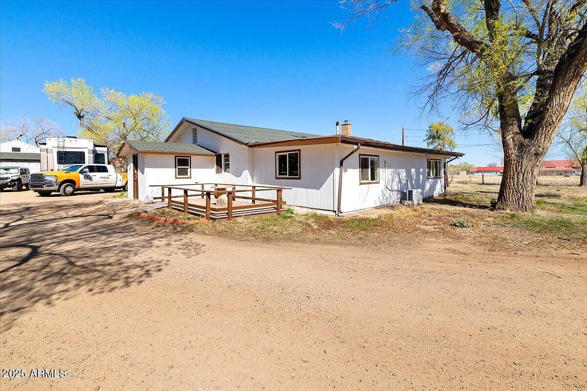 1414 N State Route 89 Route, AZ 86323 - Thumbnail 4