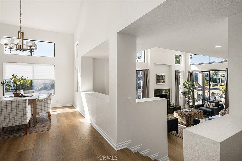 19 Waterway #9 Irvine, CA 92614 - Thumbnail 4