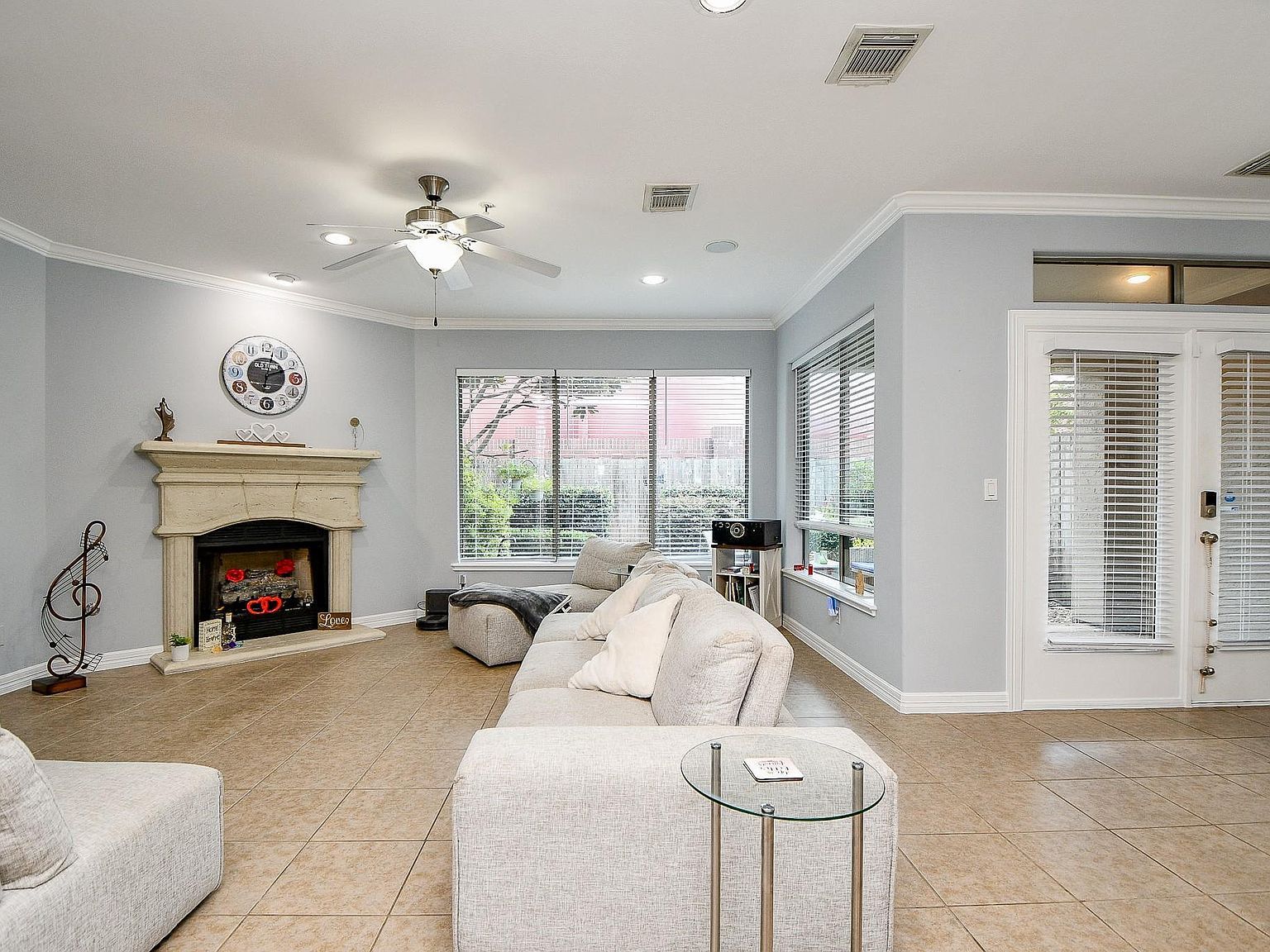 4212 Stonebridge Dr Missouri City, TX 77459 - Thumbnail 4